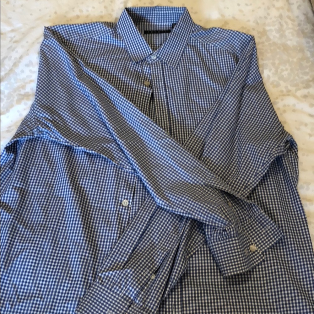 Theory Men’s casual button down - size L